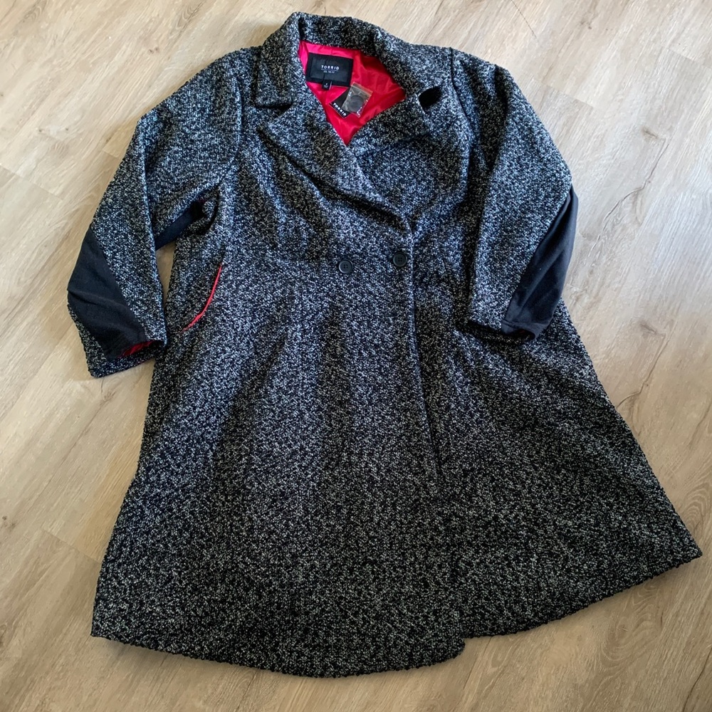 Torrid coat